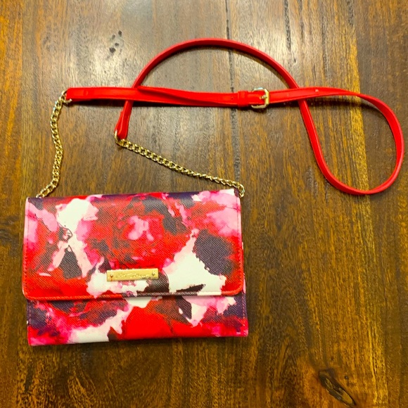 Betsey Johnson Handbags - Betsey Johnson - NWOT - Crossbody Bag